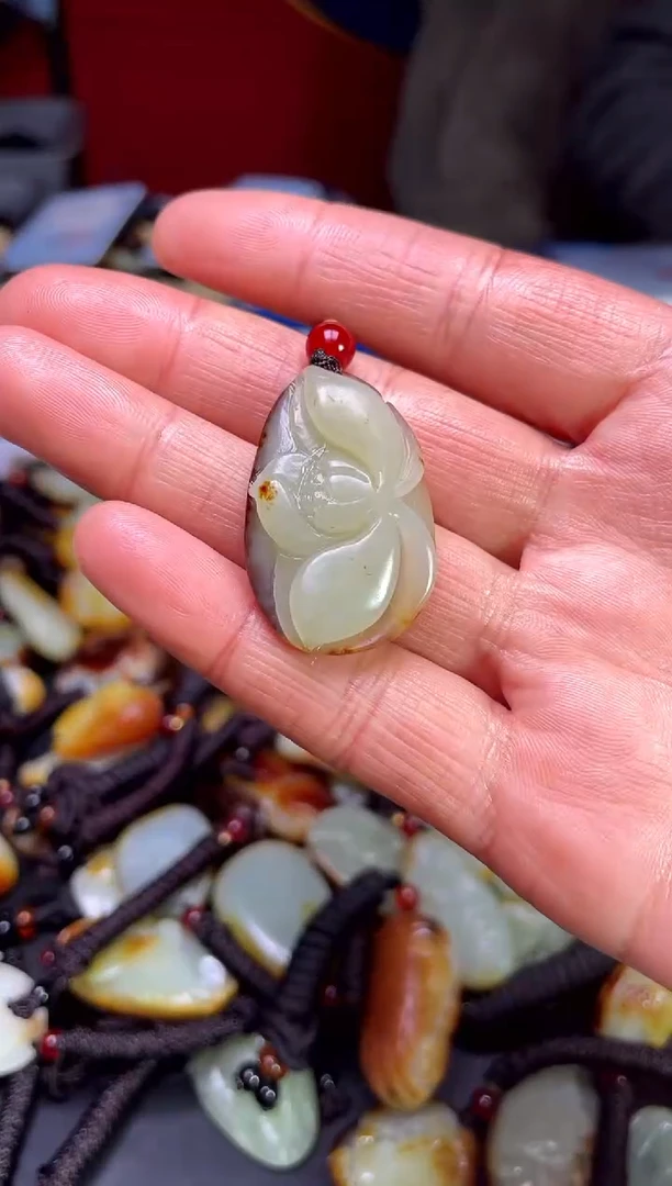 【闪购商品】和田玉颈饰未镶嵌123