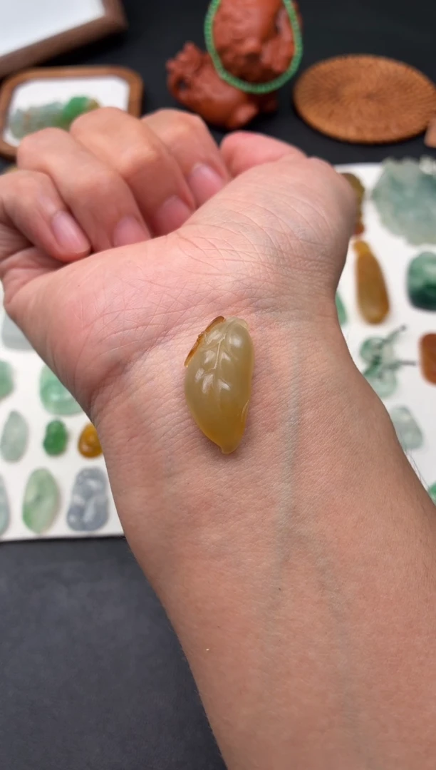 未镶嵌定制翡翠翡翠