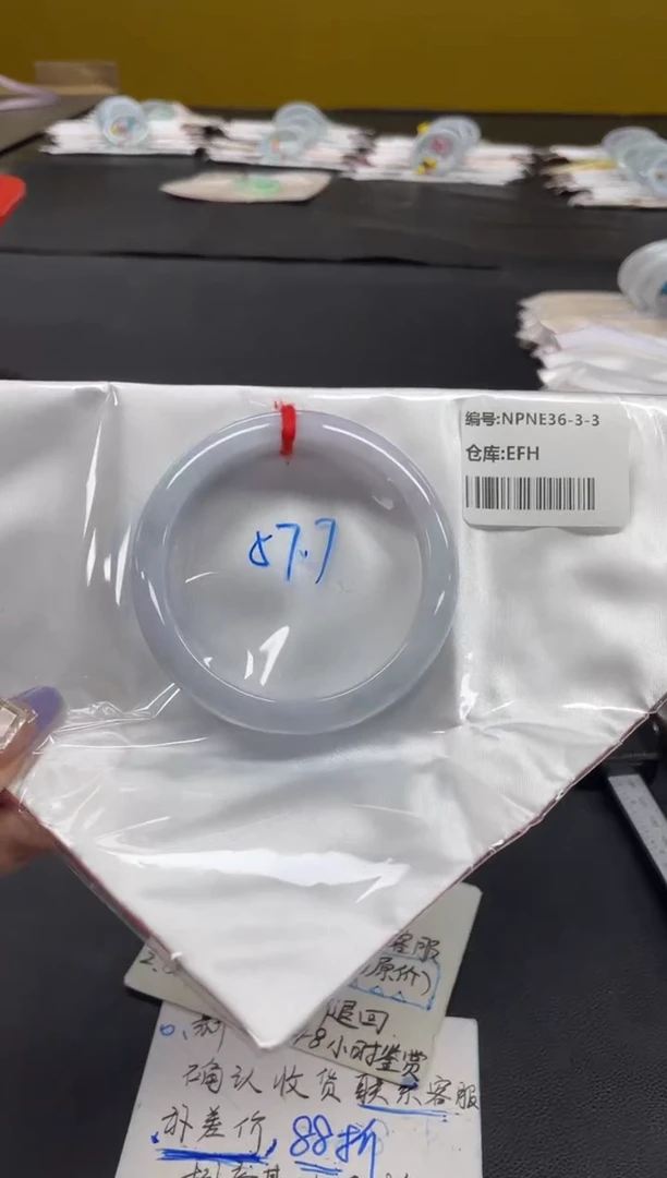 未镶嵌手镯翡翠翡翠手镯