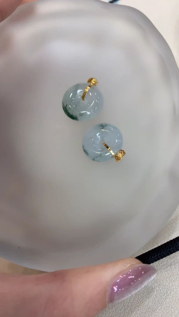 翡翠18K金镶嵌吊坠(不含链)平安扣