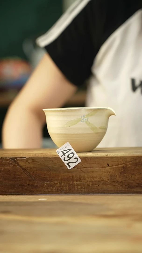 瓷片粉引·系列/设计师 牧渔 款