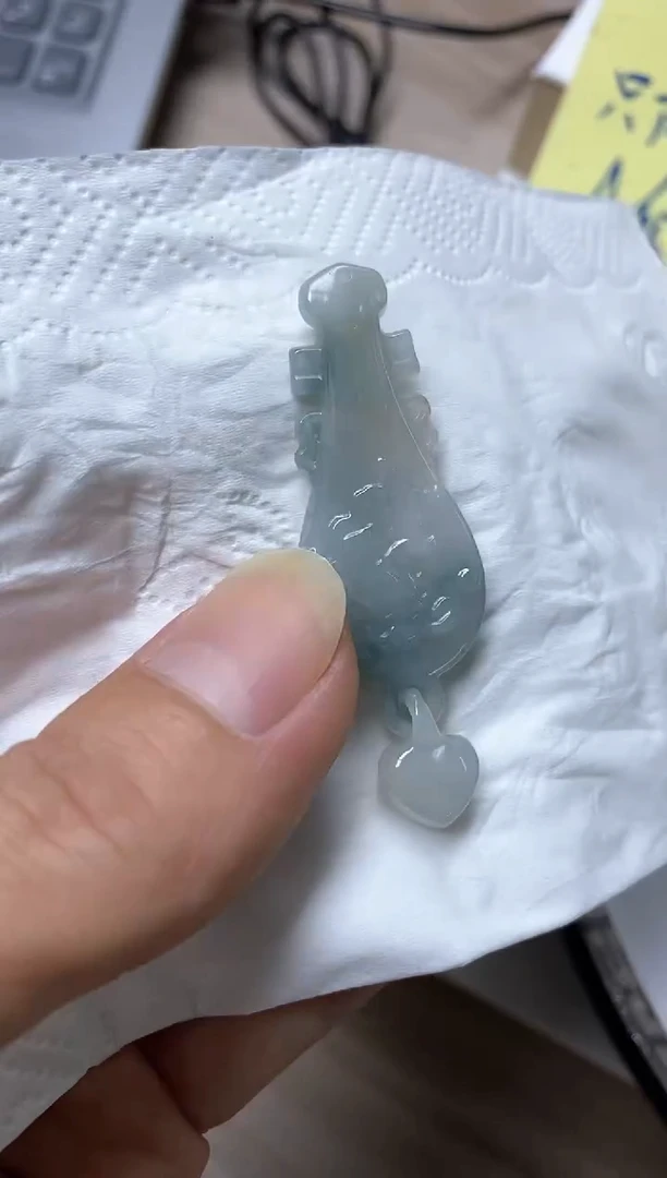 颈饰未镶嵌翡翠年****运31天然缅甸翡翠A货