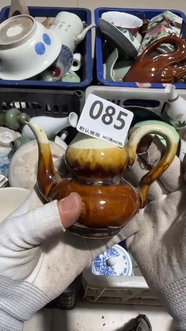 瓷片胜****?亿容工艺品085