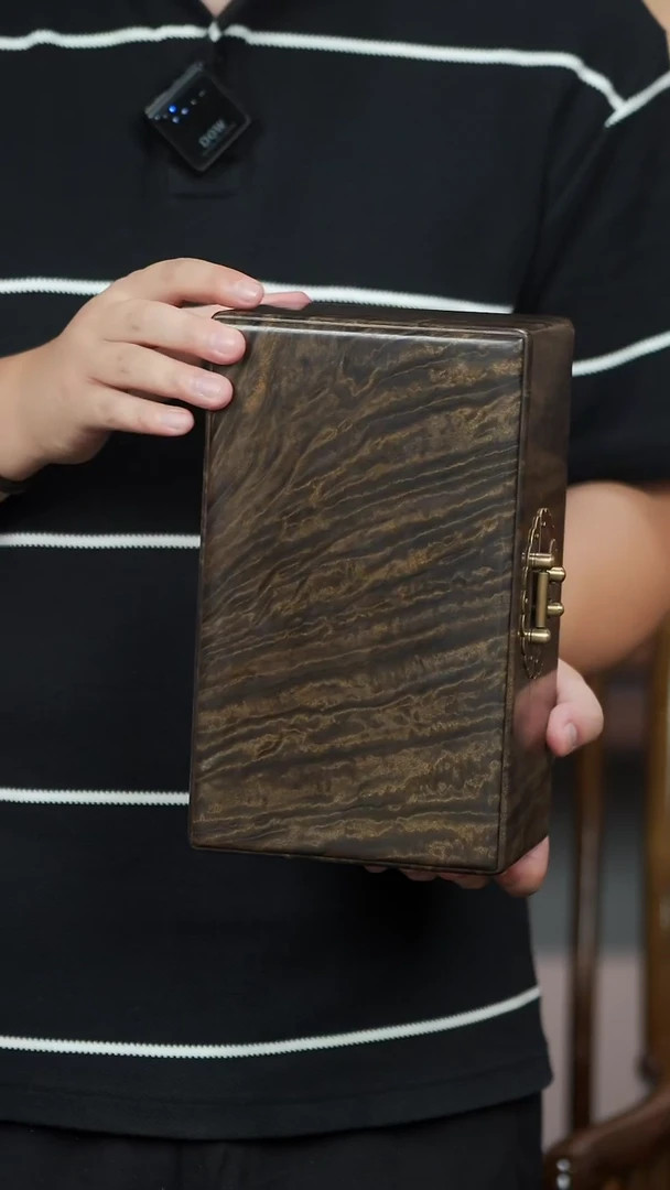 金丝楠574阴沉绿料满花一木一器首饰盒