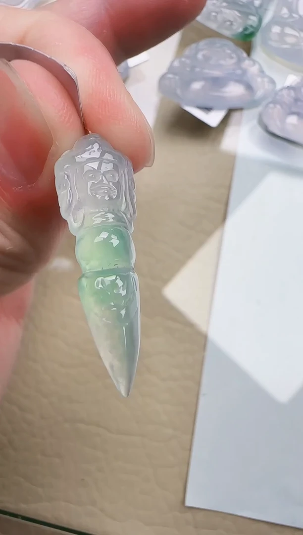 颈饰未镶嵌翡翠缅甸翡翠a货