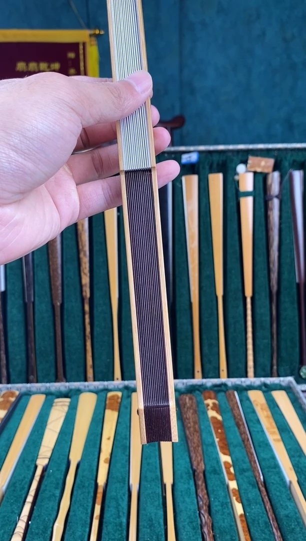 扇子嚣****）扇子扇子扇子