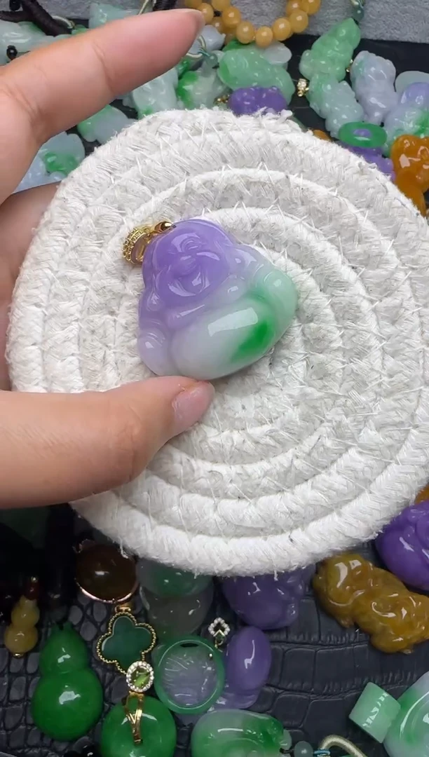颈饰未镶嵌翡翠缅甸翡翠吊坠