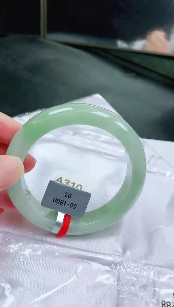 未镶嵌手镯翡翠缅甸天然A货翡翠手镯