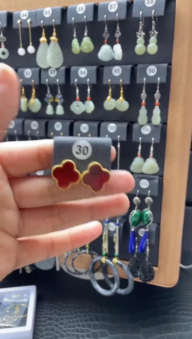 【闪购商品】玛瑙/玉髓耳钉银S925镶嵌0030