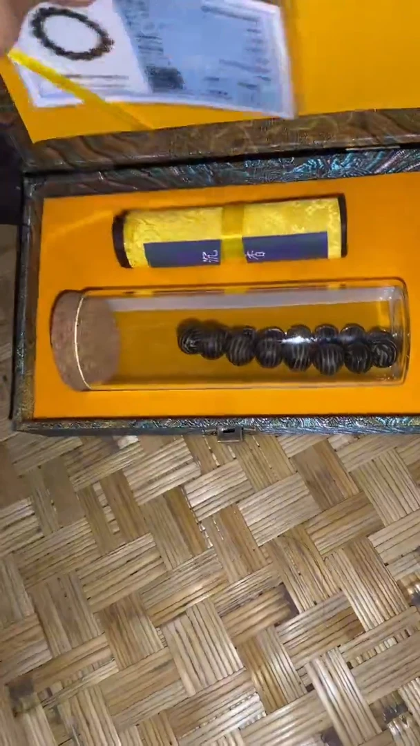 木福利黑齐南套盒一一一优选