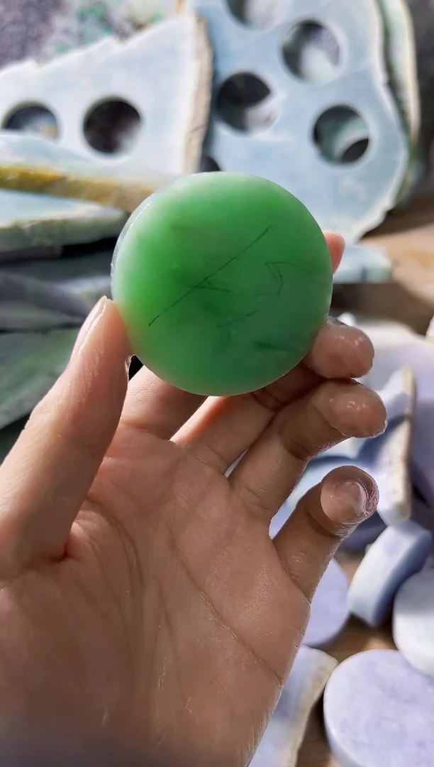 翡翠裸石缅甸翡翠A货陈6451