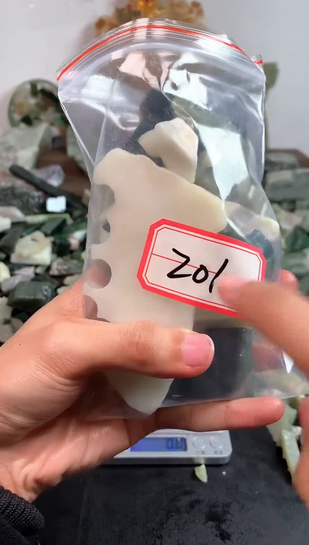 未镶嵌和田玉摆件201