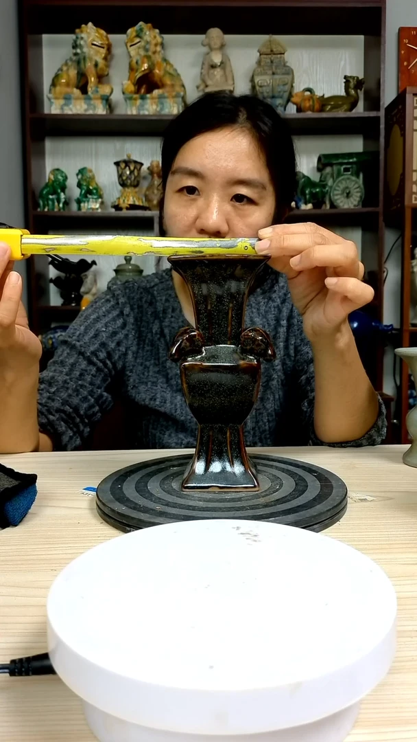 经典精美复古风格瓷器