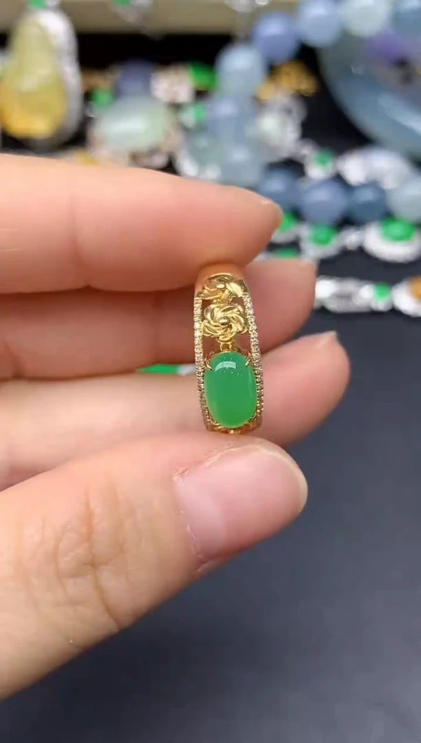 18K金镶嵌戒指翡翠296-雪姐翡翠天天见