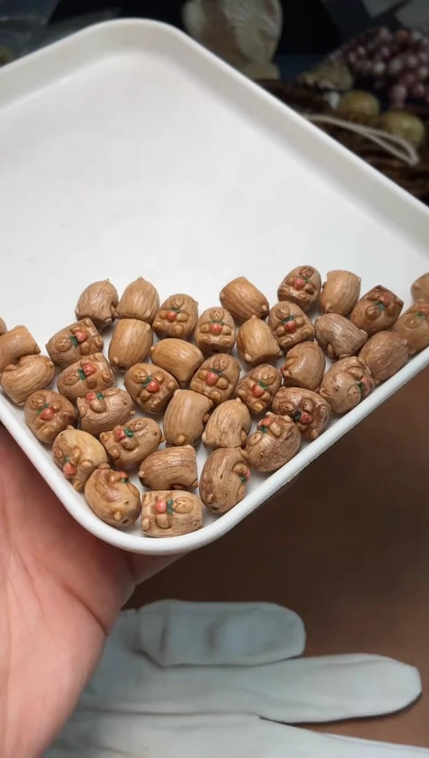 牛骨手串/手链p173 卡皮巴拉 有棕裂