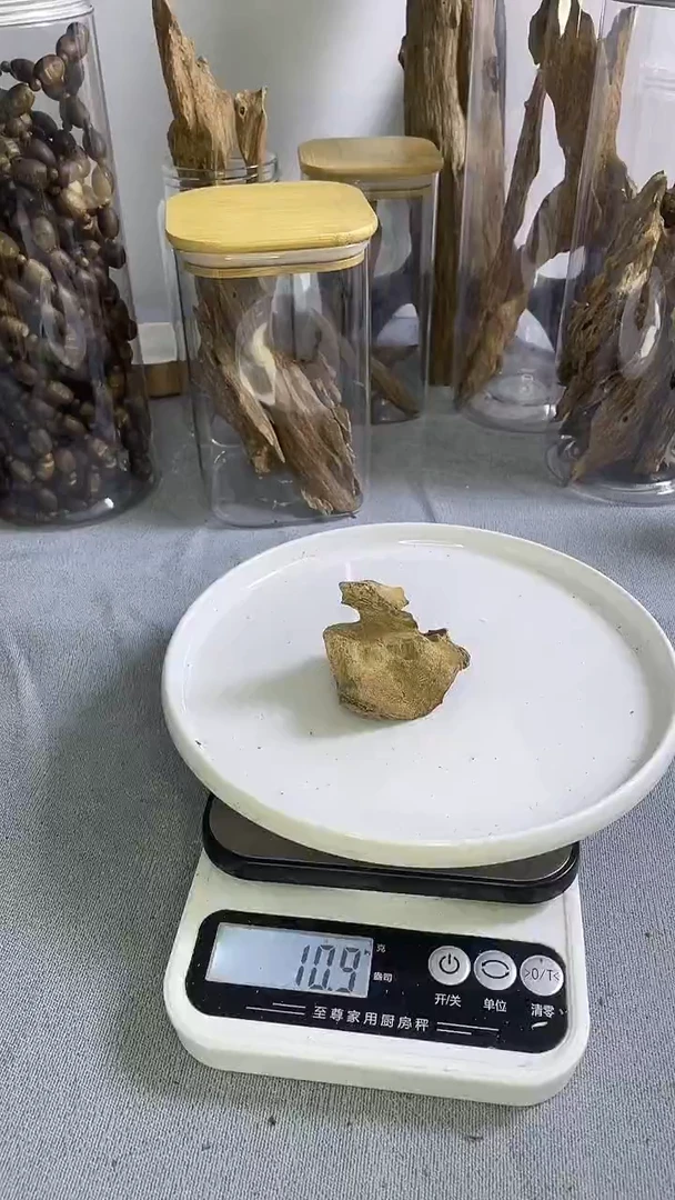 沉香沉香碎屑香港壳子10克