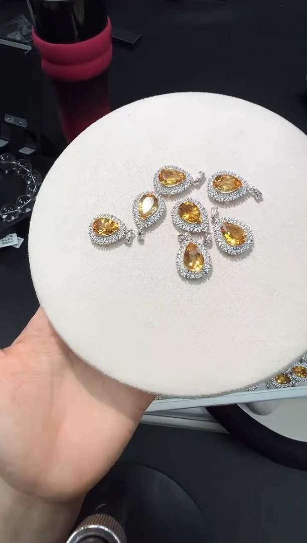 银S925镶嵌吊坠(不含链)黄晶94e多样性发其一【1个】