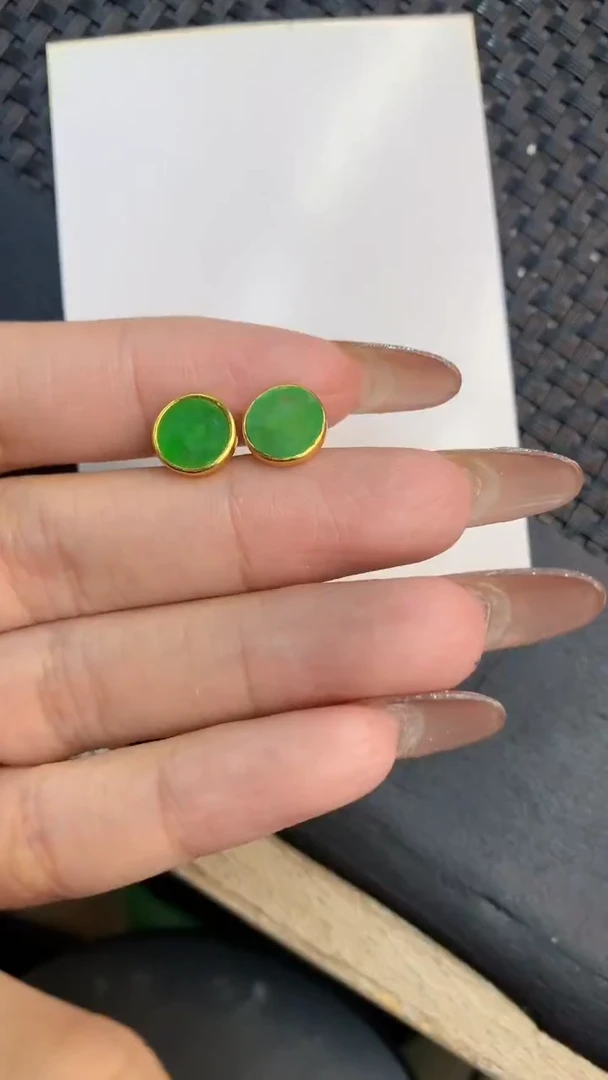 颈饰未镶嵌翡翠1