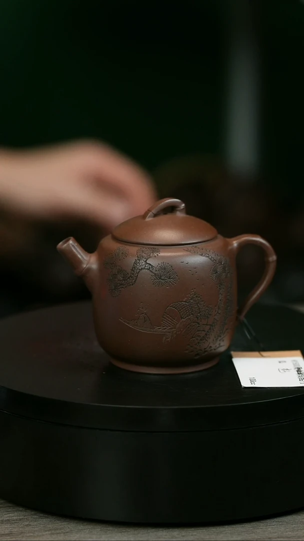 茶壶紫砂?****?H1500赵信军刻绘竹瓜