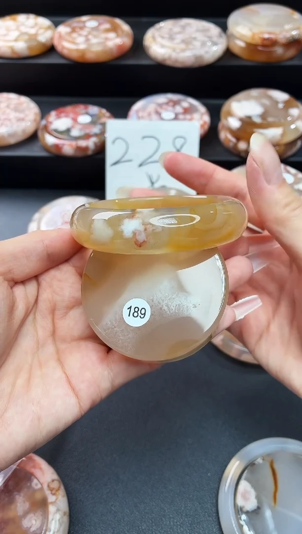 手镯玛瑙/玉髓未镶嵌石英质玉手镯