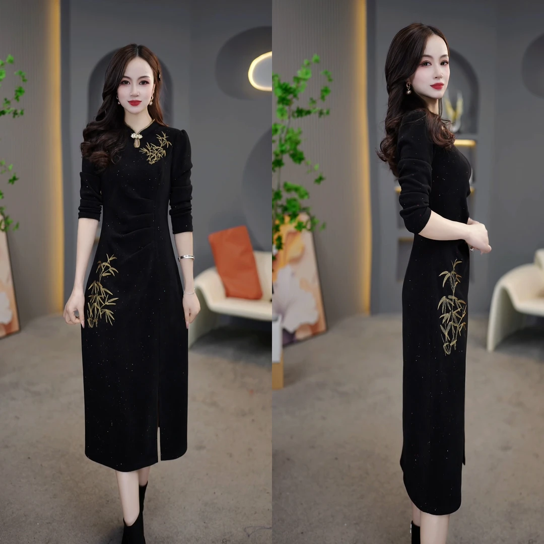 2024秋冬新款国风古韵竹报平安绣花旗袍女装连衣裙M-4XL