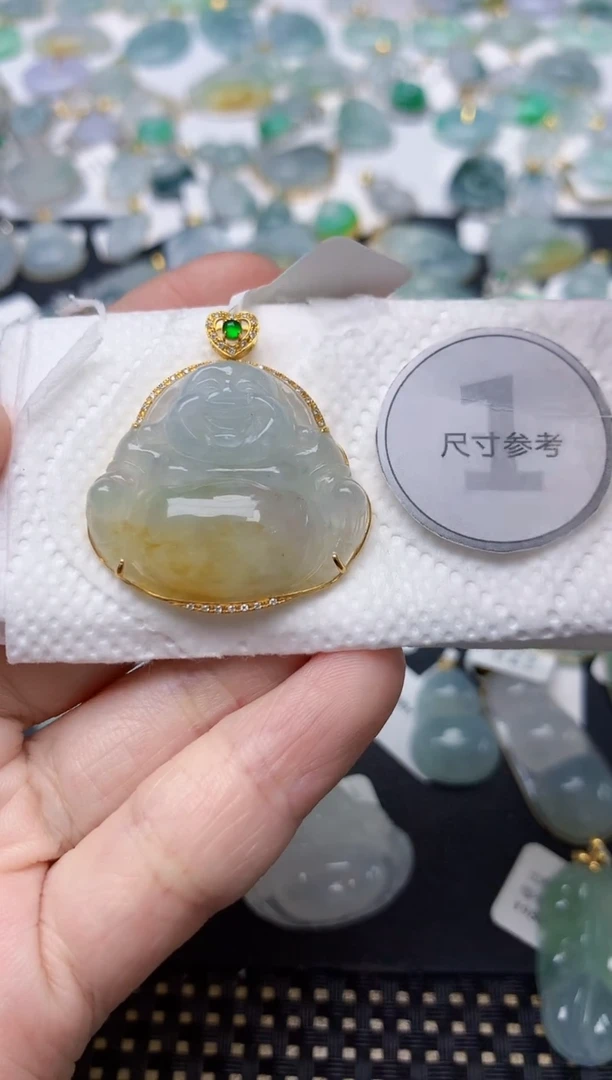 颈饰18K金镶嵌翡翠天然缅甸A货翡翠