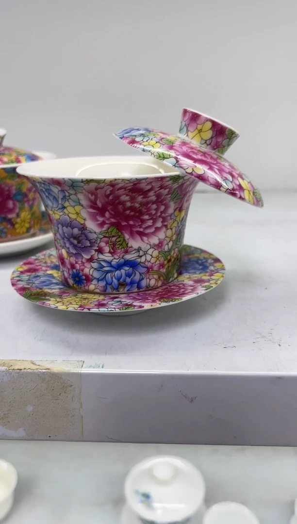 中号百花齐放悬停盖碗