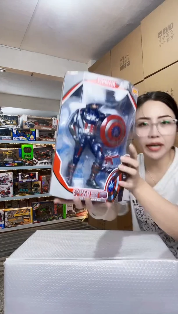 塑料儿童玩具美国队长