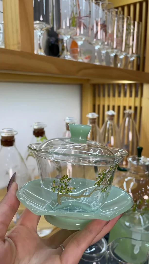 梨花白燕芙蕖盖碗绿啊啊