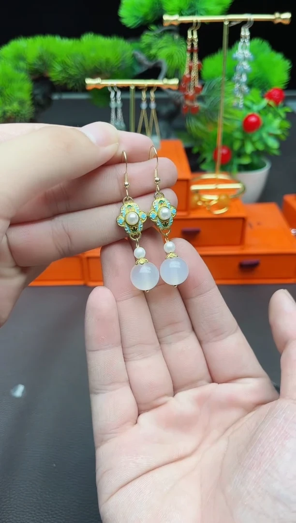 玛瑙/玉髓耳饰银S925镶嵌325000