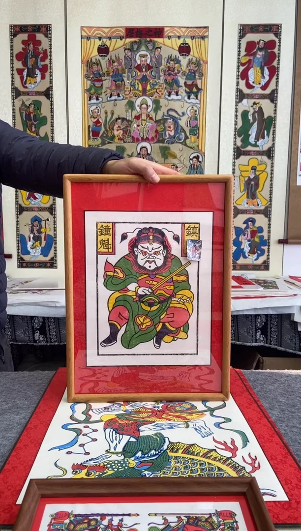 钟馗精裱坐姿绿袍实木框手工制作精品