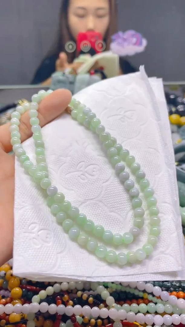 颈饰未镶嵌翡翠5MM/G/翡翠A货，一件也是批发价