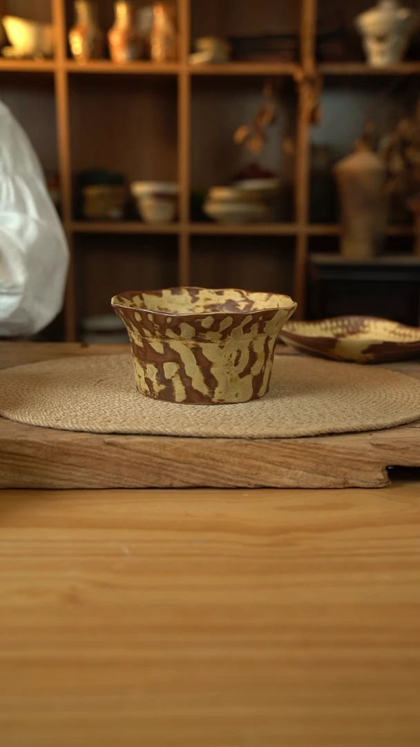 虎皮系列的手捏酸奶桶1个