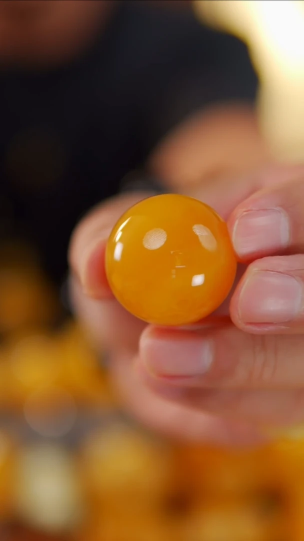 裸石蜜蜡未镶嵌30.6mm焦皮料圆珠16.15