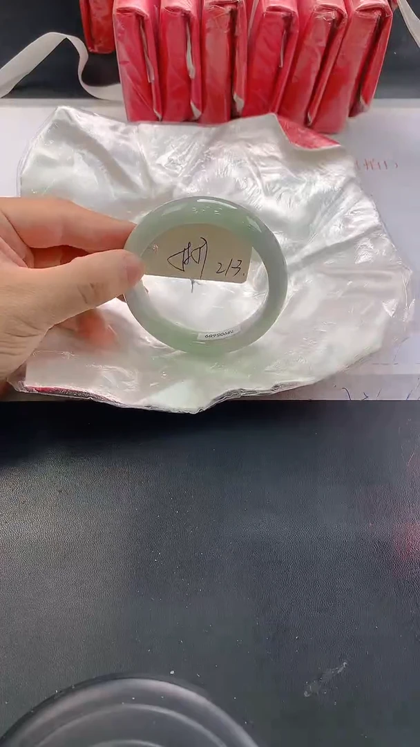 未镶嵌手镯翡翠214