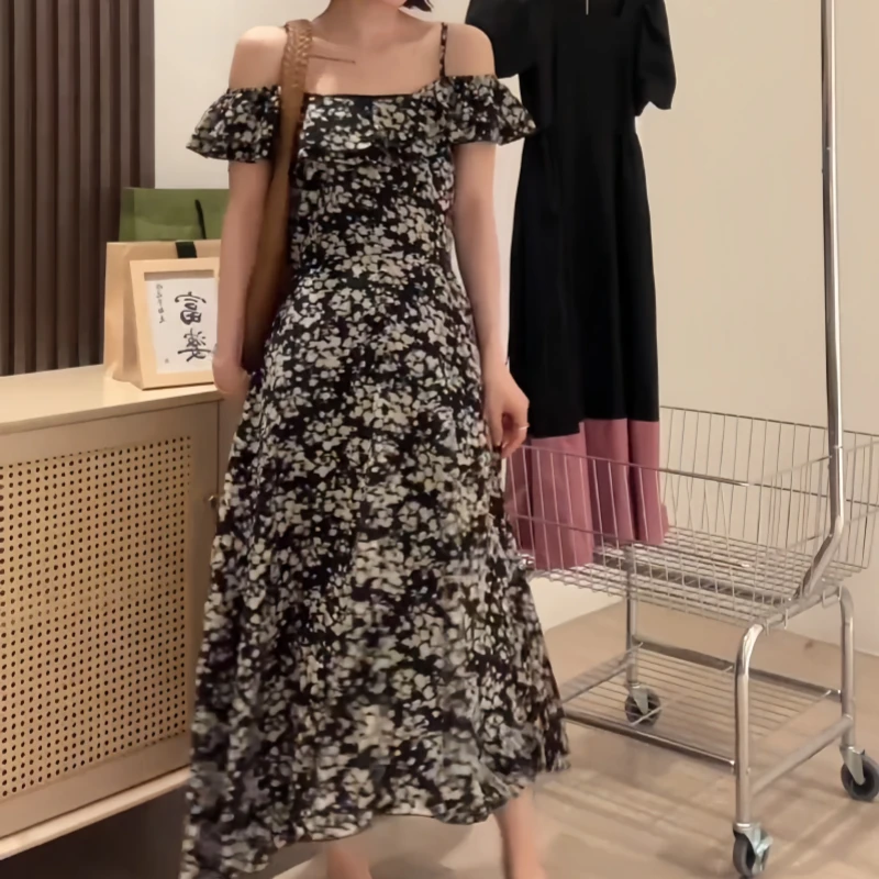 秋季大码女装时尚风气质感百搭风吊带碎花连衣裙温柔简约风连衣裙