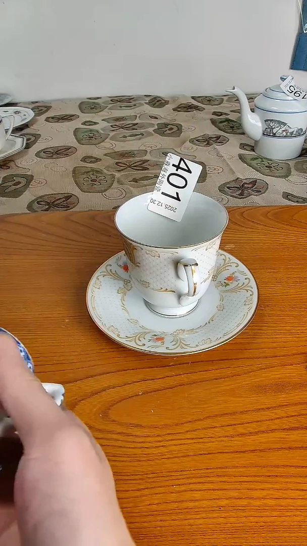 瓷片轻**扇小淼海外陶瓷工艺品