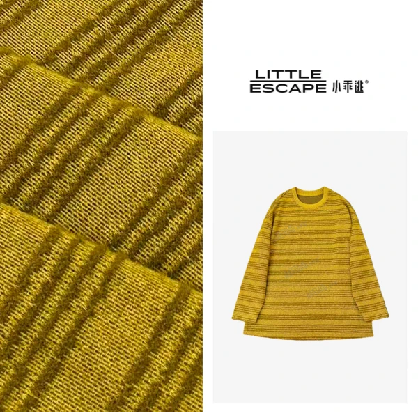 小乖逃休闲时尚黄色条纹卫衣圆领老钱风潮流宽松秋冬百搭M9713