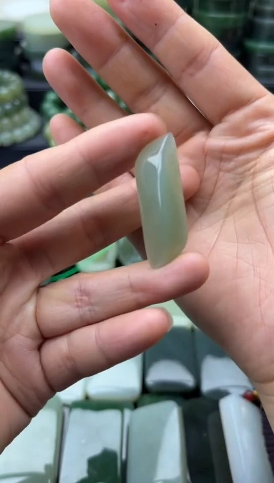 未镶嵌和田玉珠宝半成品挂件