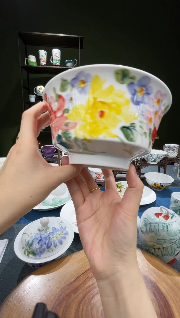 盘景德镇高温釉下彩6.5英寸金钟碗莫奈大花