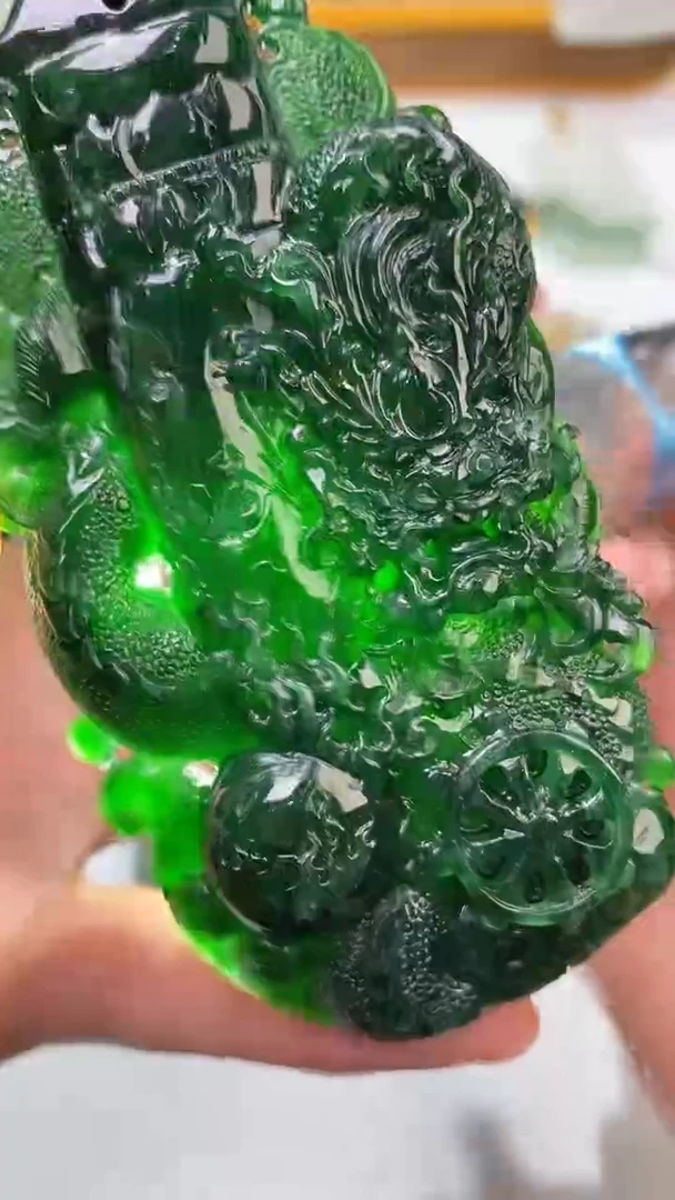 18K金镶嵌挂件翡翠高****g01