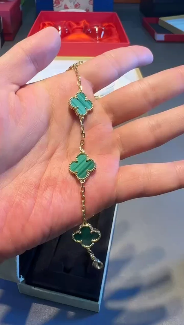 名品折扣名品折扣名品折扣