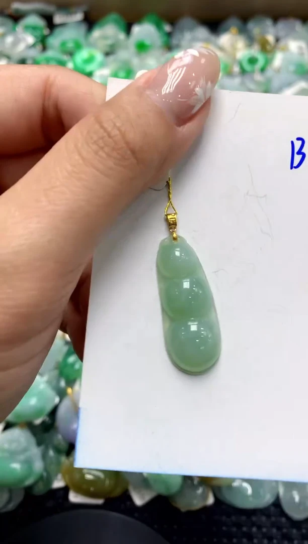 【闪购商品】翡翠颈饰18K金镶嵌111111111111111111