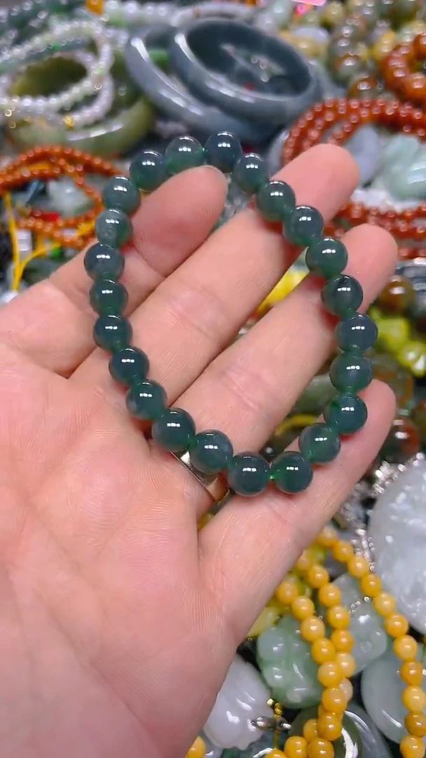 颈饰未镶嵌翡翠8mm/ B /翡翠A货，一件也是批发价