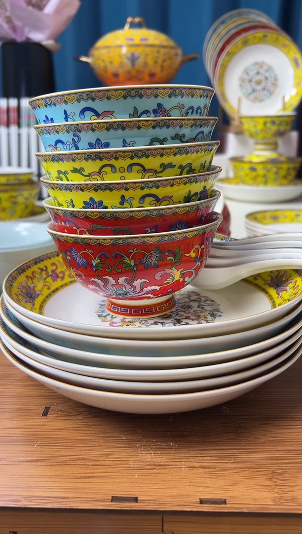 珐琅彩餐具 碗2黄2红2蓝+盘2黄2红2蓝+6个勺子