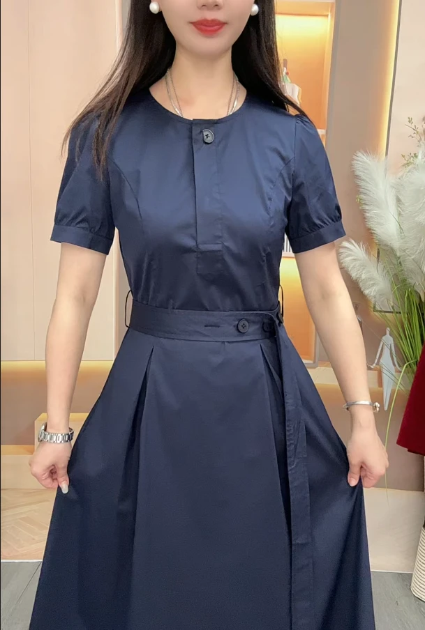 2025百搭减龄遮肉显瘦时尚气质妈妈装连衣裙韩版收腰