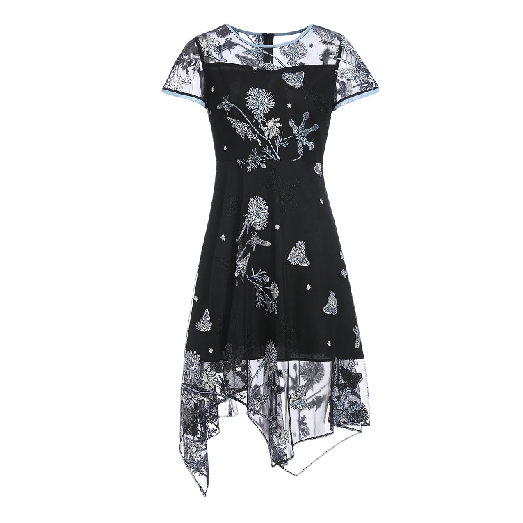 L·W/画而诗减龄绣花连衣裙LBB65102