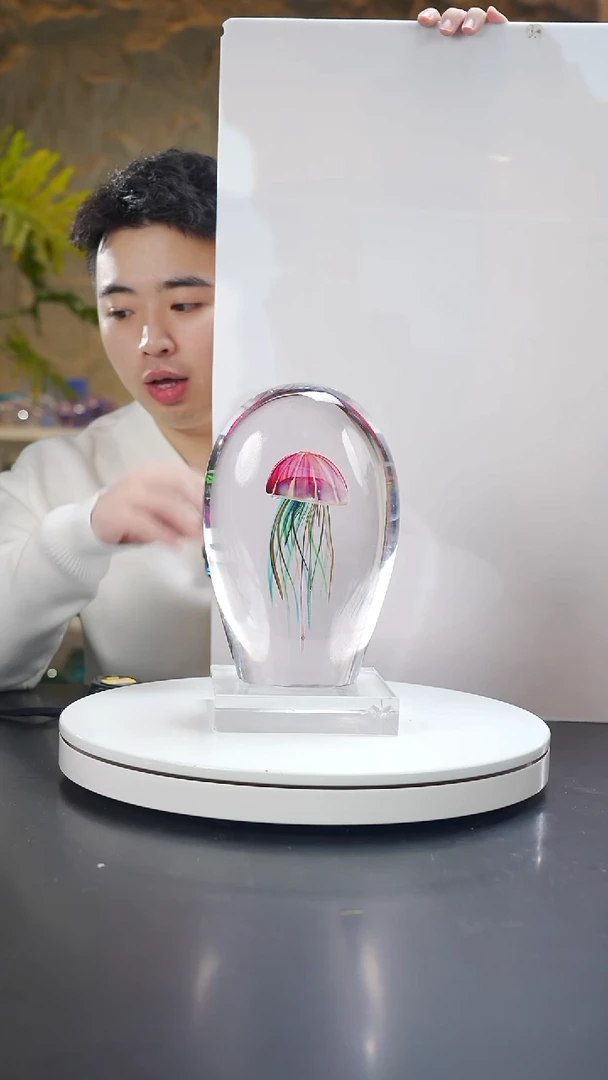 手工艺品琉璃金红色单头水母摆件