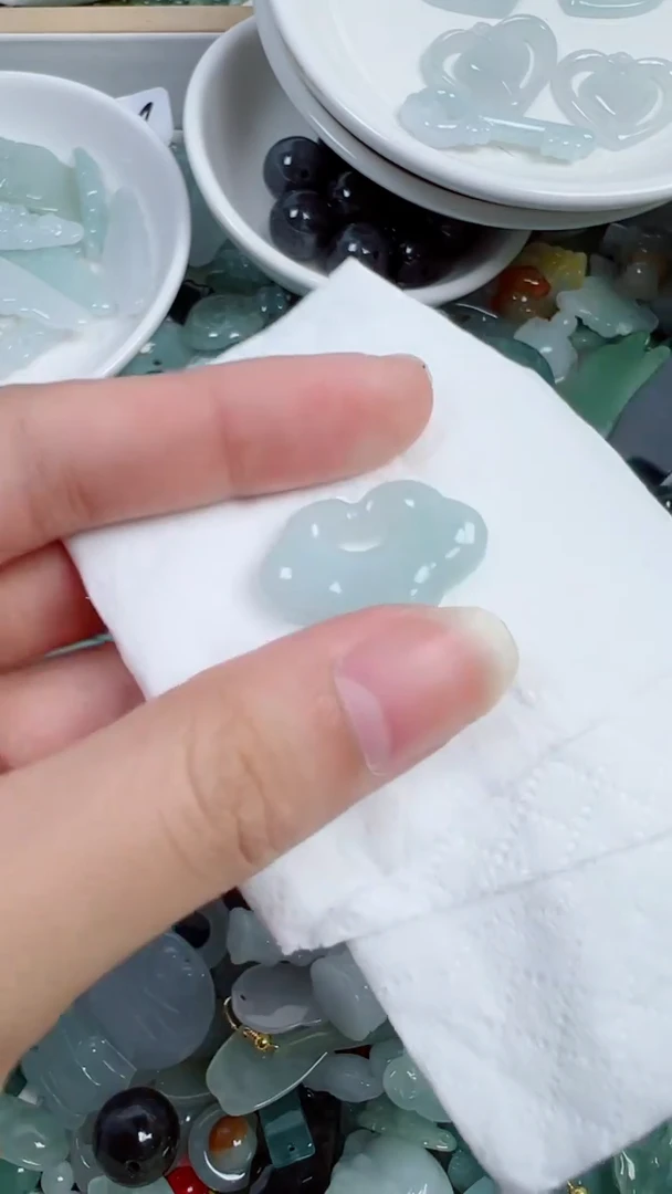 散珠翡翠号链接，A货翡翠256