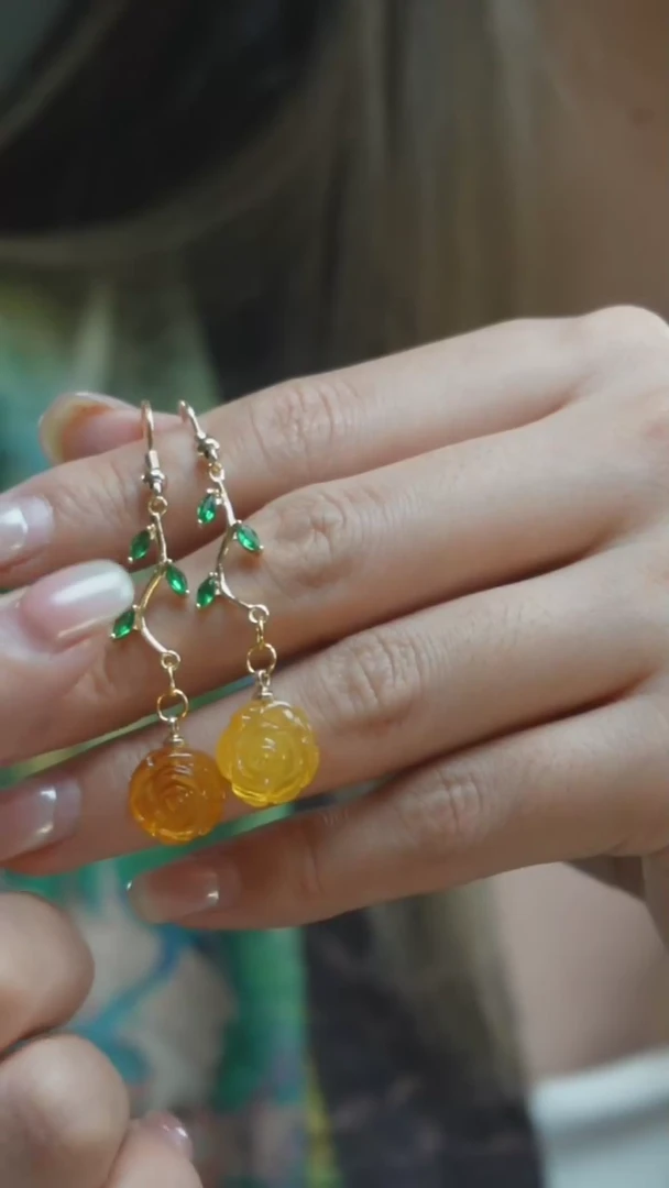 【闪购商品】琥珀裸石未镶嵌G42耳饰